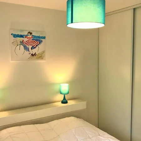 Centre Les Pins 1 Bedroom With Ac, Swimming Pool And Parking