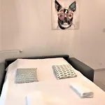 Centre Les Pins 1 Bedroom With Ac, Swimming Pool And Parking 아파트 *