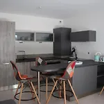 Centre Les Pins 1 Bedroom With Ac, Swimming Pool And Parking 아파트