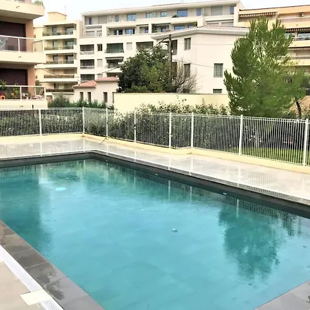 아파트 Centre Les Pins 1 Bedroom With Ac, Swimming Pool And Parking *